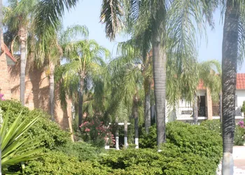 Quality Inn Nuevo Laredo hotel thumbnail 8