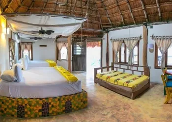 Zamas Hotel hotel thumbnail 7