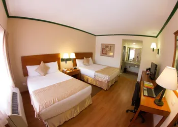 Comfort Inn Monclova hotel thumbnail 6