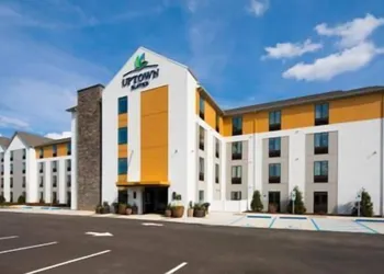 Uptown Suites Extended Stay Nashville TN – Smyrna hotel thumbnail 2