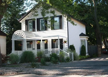 Ellis House B&B, Niagara Falls hotel thumbnail 2