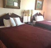 Derby Inn & Suites hotel detail image 7