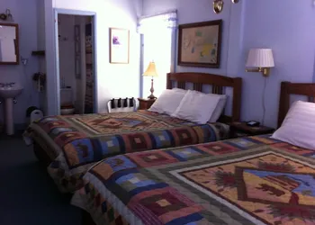 Pullman House Inn hotel thumbnail 2