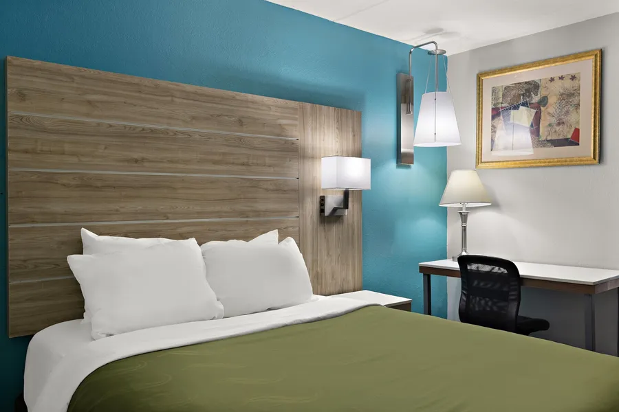 Quality Inn & Suites Vidalia hotel detail image 6