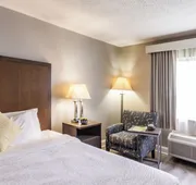 La Quinta Inn by Wyndham Richmond South hotel detail image 7