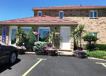 Listowel Country Inn hotel thumbnail 3