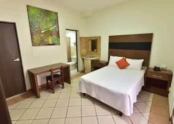 Hotel Real Estrella hotel thumbnail 5