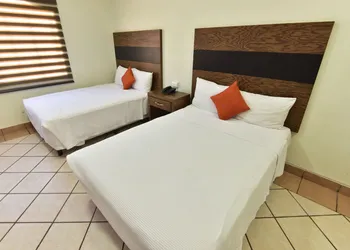 Hotel Real Estrella hotel thumbnail 6