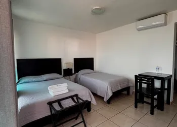 Hotel Cascada hotel thumbnail 4