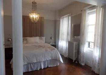 Serenity at Home Guest House hotel thumbnail 4