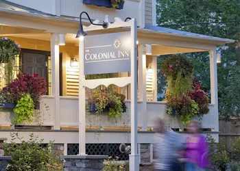 The Colonial Inn hotel thumbnail 2