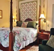 Inn At The Canal Bed & Breakfast hotel detail image 5