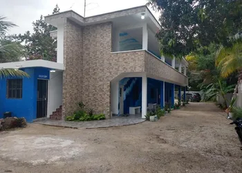 Blue Hotel hotel thumbnail 5