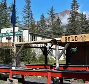 Exit Glacier Lodge hotel detail image 5