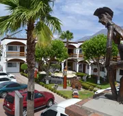 State Inn hotel detail image 5
