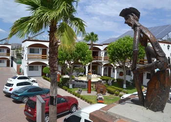 State Inn hotel thumbnail 5