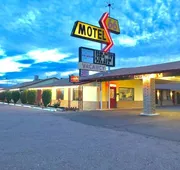66 Motel hotel detail image 5