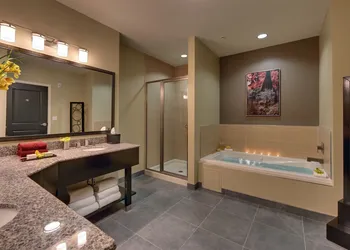 Cypress Bayou Casino Hotel hotel thumbnail 8