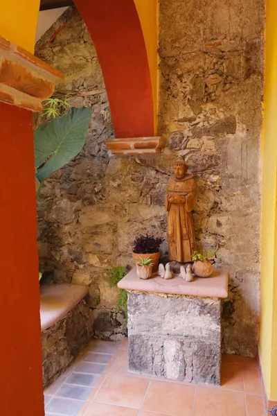 Casa Mia Suites hotel detail image 2