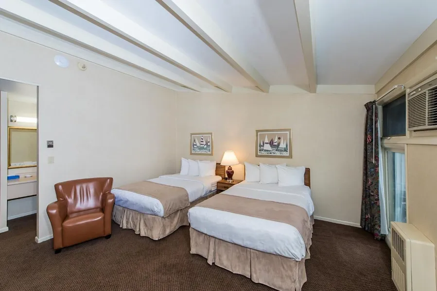 Windjammer Lodge hotel detail image 6