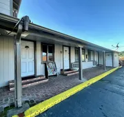 Lone Pine Motel hotel detail image 4