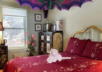Mountain Quest Inn hotel thumbnail 8