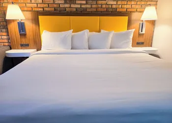 Penn Lodge Hotel & Suites hotel thumbnail 5