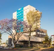 One Guadalajara Expo hotel detail image 3