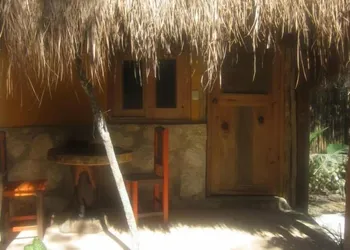 Casa Mango hotel thumbnail 5