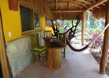 Casa Mango hotel thumbnail 7