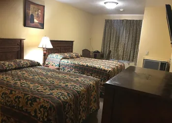 Hacienda Motel hotel thumbnail 6