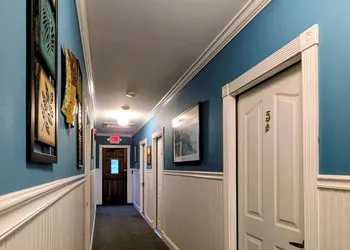 The Jay Village Inn hotel thumbnail 6