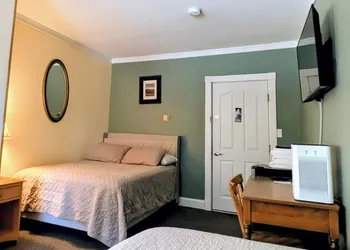 The Jay Village Inn hotel thumbnail 8