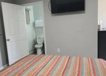 Villa Rosa Motel hotel thumbnail 4