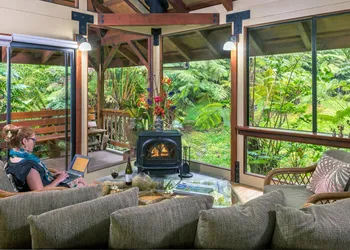 Volcano Village Lodge hotel thumbnail 5