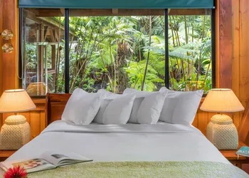 Volcano Village Lodge hotel thumbnail 6