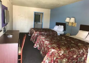 Delux inn hotel thumbnail 2