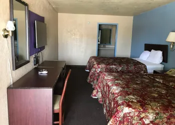 Delux inn hotel thumbnail 3