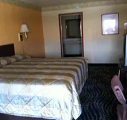 Delux inn hotel detail image 5