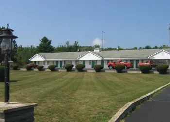 Chapel Hill Motel hotel thumbnail 8