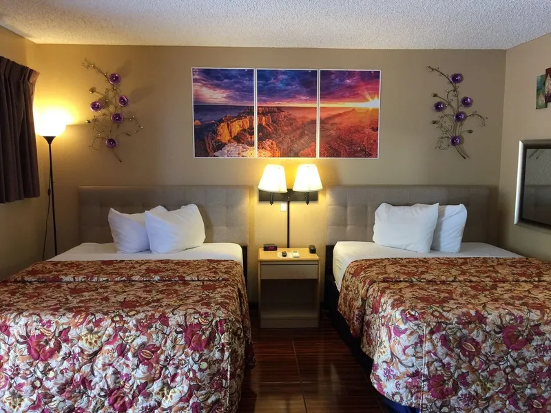 La Siesta Motel & RV Resort hotel detail image 6