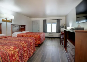 Canaan Motel hotel thumbnail 6