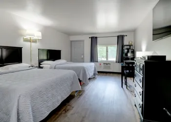 Canaan Motel hotel thumbnail 6