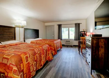 Canaan Motel hotel thumbnail 7