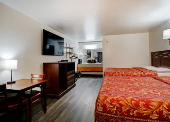 Canaan Motel hotel thumbnail 8