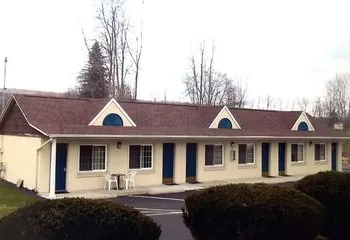 Economy Inn Ithaca hotel thumbnail 3
