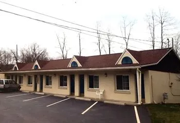 Economy Inn Ithaca hotel thumbnail 5