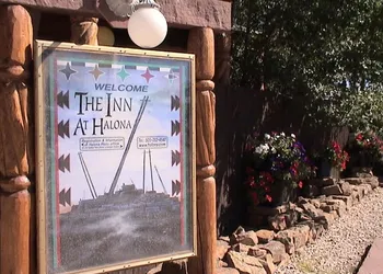 Inn at Halona hotel thumbnail 2