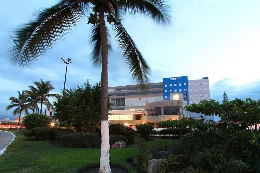 One Puerto Vallarta Aeropuerto hotel detail image 6