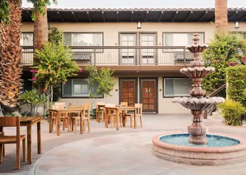 Santiago Resort - Palm Springs Premier Gay Men’s Resort hotel thumbnail 4